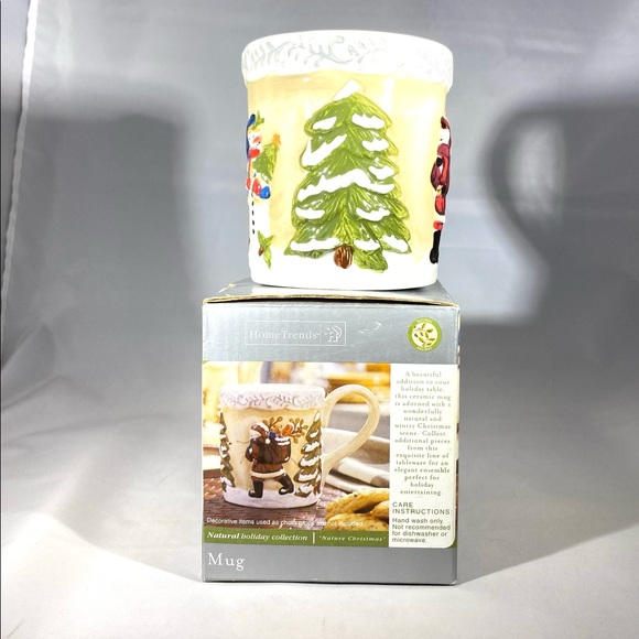 🎄Great gift!  Unused Santa mug in box. - Picture 5 of 15